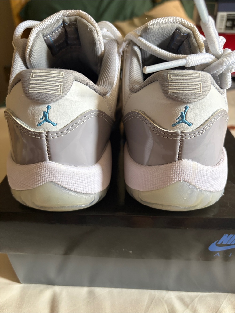 Jordan 11 Retro Cement Grey (GS 4.5/Women’s 6) - Picture 3 of 5